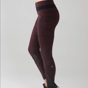 Lululemon Inspire Tight II ***RARE***